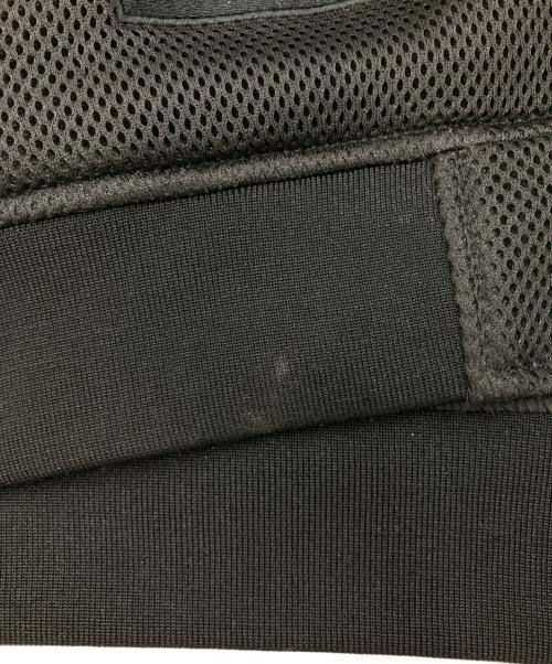 ARMANI EXCHANGE（アルマーニ エクスチェンジ）ARMANI EXCHANGE (アルマーニ エクスチェンジ) ロゴパッチ メッシュ×ナイロンボンバージャケット ブラック サイズ:Lの古着・服飾アイテム