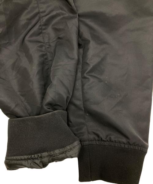 ARMANI EXCHANGE（アルマーニ エクスチェンジ）ARMANI EXCHANGE (アルマーニ エクスチェンジ) ロゴパッチ メッシュ×ナイロンボンバージャケット ブラック サイズ:Lの古着・服飾アイテム