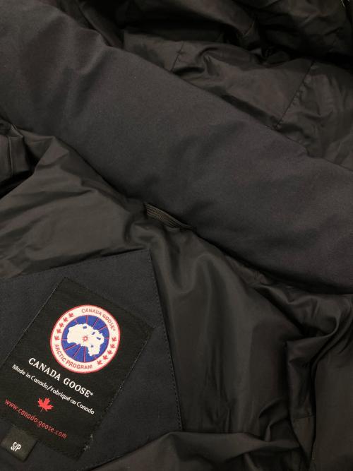 CANADA GOOSE（カナダグース）CANADA GOOSE (カナダグース) BELLEVILLE PARKA ネイビー サイズ:Sの古着・服飾アイテム