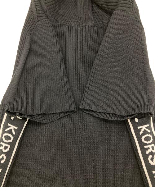 MICHAEL KORS（マイケル・コース）MICHAEL KORS (マイケル・コース) サイドラインロゴリブワンピース ブラック サイズ:Mの古着・服飾アイテム