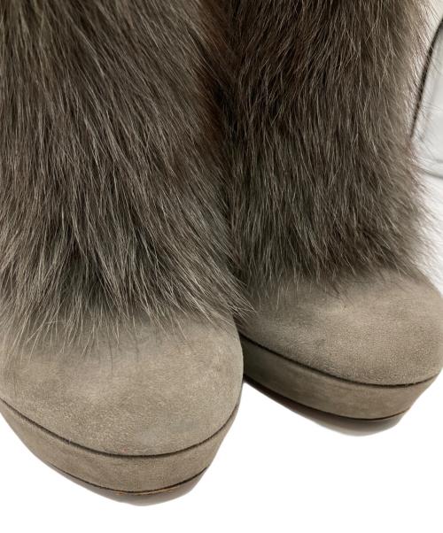 GUCCI（グッチ）GUCCI (グッチ) ファーヒールブーツ グレー サイズ:36の古着・服飾アイテム