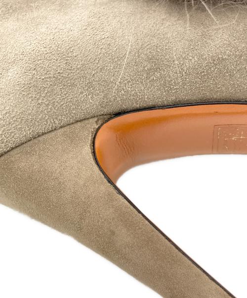 GUCCI（グッチ）GUCCI (グッチ) ファーヒールブーツ グレー サイズ:36の古着・服飾アイテム