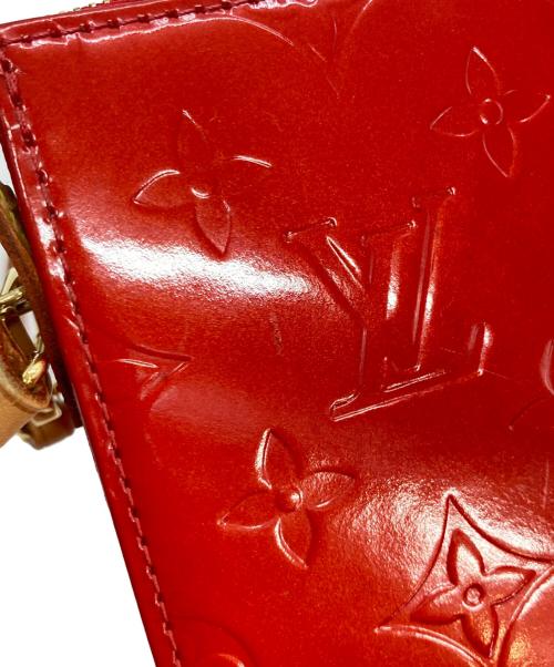 LOUIS VUITTON（ルイ ヴィトン）LOUIS VUITTON (ルイ ヴィトン) モノグラム・ヴェルニショルダーバッグ ルージュの古着・服飾アイテム
