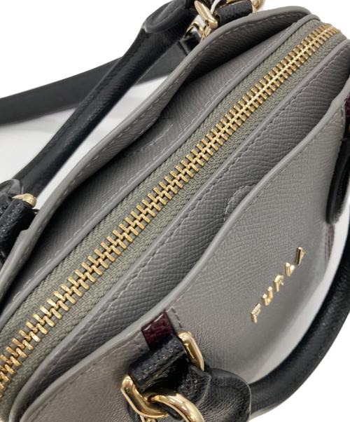 FURLA（フルラ）FURLA (フルラ) ヴィットリアショルダーバッグ グレーの古着・服飾アイテム