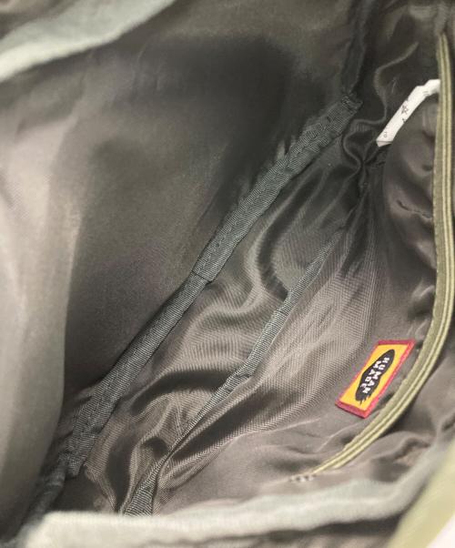 HUMAN MADE（ヒューマンメイド）HUMAN MADE (ヒューマンメイド) MILITARY POUCH オリーブの古着・服飾アイテム