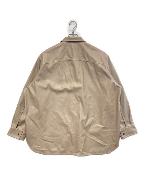 STERNBERG（スタンバーグ）STERNBERG (スタンバーグ) フェイクレザージャケット ベージュ サイズ:Mの古着・服飾アイテム