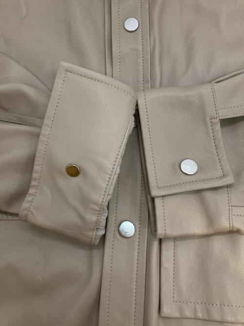 STERNBERG（スタンバーグ）STERNBERG (スタンバーグ) フェイクレザージャケット ベージュ サイズ:Mの古着・服飾アイテム