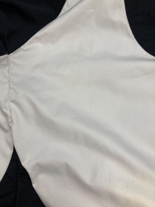 NIKE（ナイキ）NIKE (ナイキ) Big Swoosh Anorak Jacket ブラック×ホワイト サイズ:XLの古着・服飾アイテム