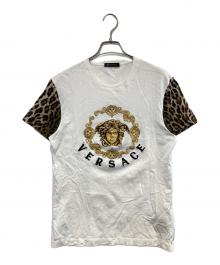 VERSACE（ヴェルサーチェ）の古着「メデューサ刺繍カットソー」｜ホワイト