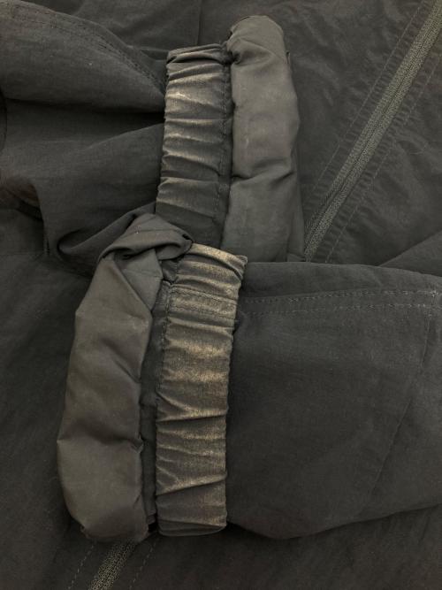 LEVI'S（リーバイス）LEVI'S (リーバイス) SPORTY FULL ZIP JACKET ブラック サイズ:Lの古着・服飾アイテム