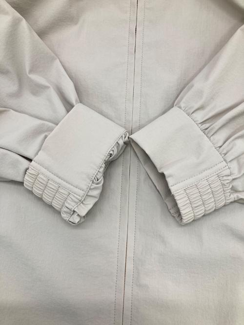 23区（ニジュウサンク）23区 (ニジュウサンク) ナイロン2WAYストレッチ ブルゾン ベージュ サイズ:36 未使用品の古着・服飾アイテム