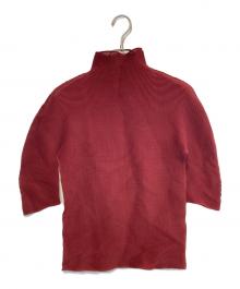 me ISSEY MIYAKE（ミーイッセイ ミヤケ）の古着「プリーツカットソー」｜レッド