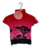 me ISSEY MIYAKEミーイッセイ ミヤケ）の古着「ハイネックプリーツカットソー」｜レッド×ピンク