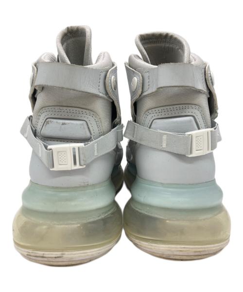 NIKE（ナイキ）NIKE (ナイキ) AIR MAX 720 SATURN グレー サイズ:US8.5の古着・服飾アイテム