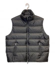 ARMANI EXCHANGE（アルマーニ エクスチェンジ）の古着「オールオーバーロゴ シャイニーダウンベスト」｜ブラック