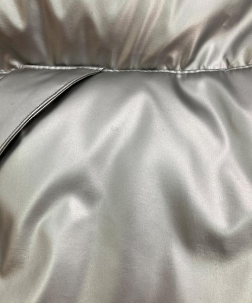 Matin Kim（マーティン・キム）Matin Kim (マーティン・キム) LOGO TAPING PUFFER DOWN JUMPER シルバー サイズ:Sの古着・服飾アイテム