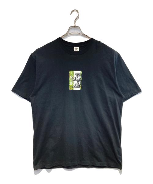 BlackEyePatch（ブラックアイパッチ）BlackEyePatch (ブラックアイパッチ) APHRODITE GANG (アフロディーテギャング) BEPXAGH LABEL TEE ブラック サイズ:XXL 未使用品の古着・服飾アイテム