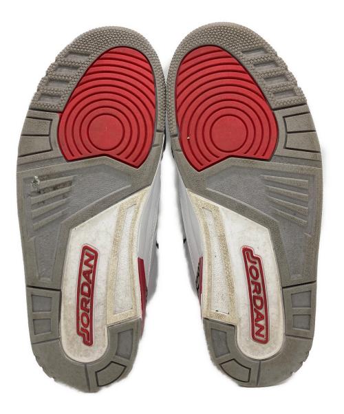 NIKE（ナイキ）NIKE (ナイキ) AIR JORDAN 3 RETRO ホワイト サイズ:US9.5の古着・服飾アイテム