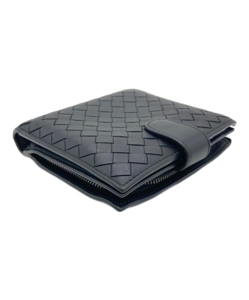 BOTTEGA VENETA（ボッテガベネタ）BOTTEGA VENETA (ボッテガベネタ) イントレチャート二つ折りファスナーウォレット ブラックの古着・服飾アイテム