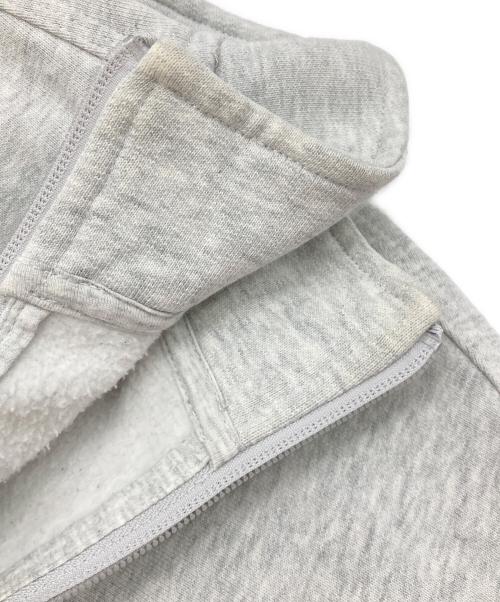 Carhartt WIP（カーハート ワークインプログレス）Carhartt WIP (カーハート ワークインプログレス) HALF ZIP AMERICAN SCRIPT SWEAT ライトグレー サイズ:Lの古着・服飾アイテム