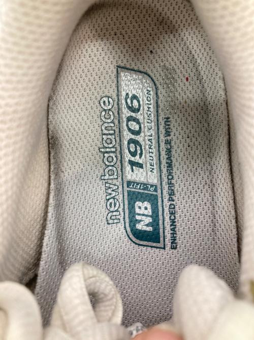 NEW BALANCE（ニューバランス）NEW BALANCE (ニューバランス) M1906REE シルバー×ホワイト サイズ:US6の古着・服飾アイテム