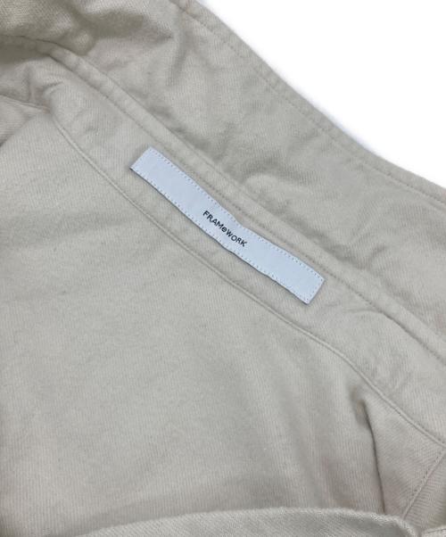 FRAMeWORK（フレームワーク）FRAMeWORK (フレームワーク) ソフトビエラドロストレギュラーシャツ ホワイト サイズ:Freeの古着・服飾アイテム