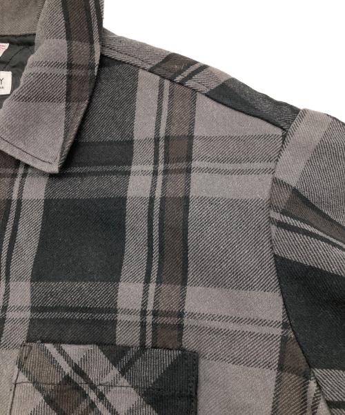 BEAMS BOY（ビームスボーイ）BEAMS BOY (ビームスボーイ) big mac (ビッグマック) キルト ネルシャツ グレー×ブラック サイズ:Freeの古着・服飾アイテム