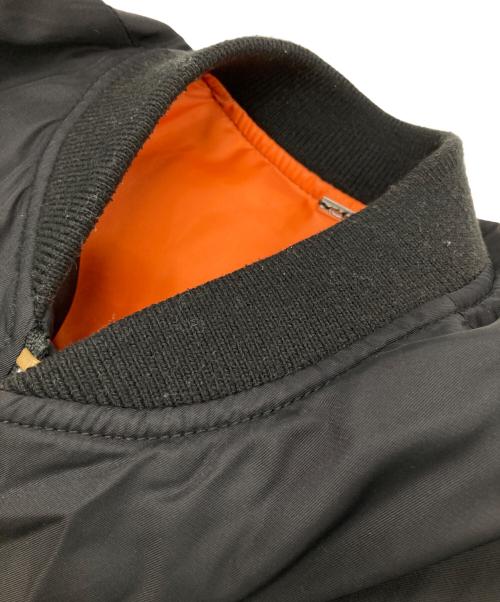 Mila Owen（ミラオーウェン）Mila Owen (ミラオーウェン) マフラー付ダウンMA-1 ブラックの古着・服飾アイテム