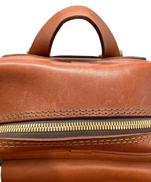 Herz（ヘルツ）Herz (ヘルツ) 2WAYスクエアリュック ブラウンの古着・服飾アイテム