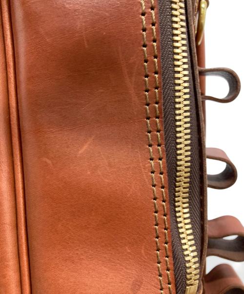 Herz（ヘルツ）Herz (ヘルツ) 2WAYスクエアリュック ブラウンの古着・服飾アイテム