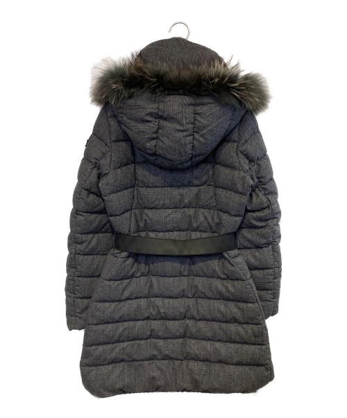 TATRAS（タトラス）TATRAS (タトラス) VOLPAIAダウンコート グレー サイズ:03の古着・服飾アイテム