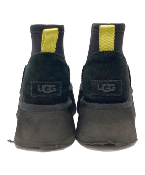 UGG（アグ）UGG (アグ) Classic Mini Dipper ブラック サイズ:USA6の古着・服飾アイテム
