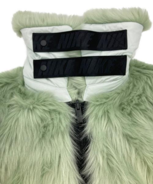NIKE（ナイキ）NIKE (ナイキ) AMBUSH (アンブッシュ) Reversible Faux Fur Jacket グリーン サイズ:XSの古着・服飾アイテム