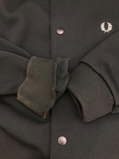 FRED PERRY（フレッドペリー）FRED PERRY (フレッドペリー) JERSEY COACH JACKET ブラック サイズ:Mの古着・服飾アイテム