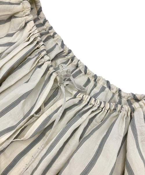 Uhr（ウーア）Uhr (ウーア) Striped Volume Sleeve Blouse アイボリー サイズ:Freeの古着・服飾アイテム