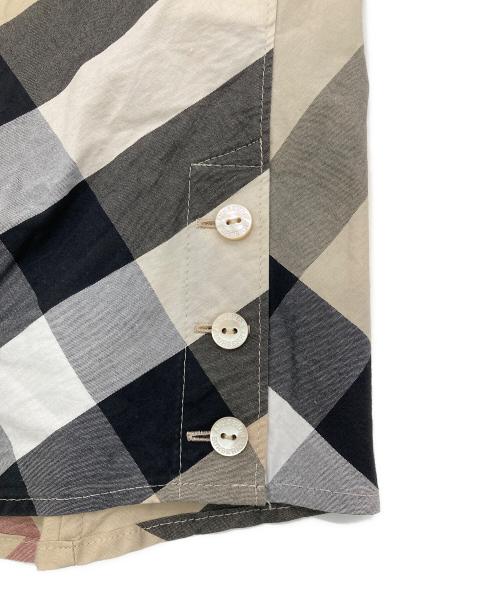 BURBERRY LONDON（バーバリーロンドン）BURBERRY LONDON (バーバリーロンドン) ノバチェックノースリーブシャツ ベージュ サイズ:38の古着・服飾アイテム