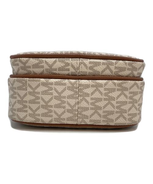 MICHAEL KORS（マイケル・コース）MICHAEL KORS (マイケル・コース) JET SET TRAVEL NS チェーン クロスボディ ミディアム ホワイト×ブラウンの古着・服飾アイテム