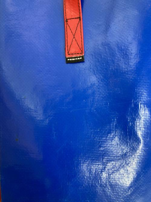 FREITAG（フライターグ）FREITAG (フライターグ) Julien レッド×ブルーの古着・服飾アイテム