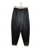 Curensologyカレンソロジー）の古着「Curensology ダブルサテンタックパンツ」｜ブラック