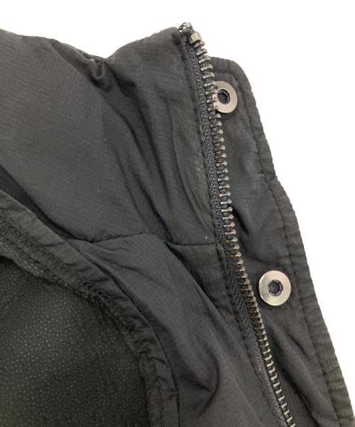 EMPORIO ARMANI（エンポリオ アルマーニ）EMPORIO ARMANI (エンポリオ アルマーニ) レザードッキングジップブルゾン ブラック×ネイビー サイズ:46の古着・服飾アイテム