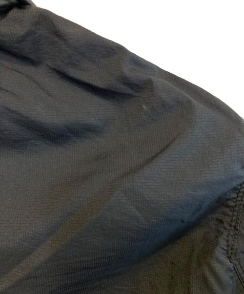 EMPORIO ARMANI（エンポリオ アルマーニ）EMPORIO ARMANI (エンポリオ アルマーニ) レザードッキングジップブルゾン ブラック×ネイビー サイズ:46の古着・服飾アイテム