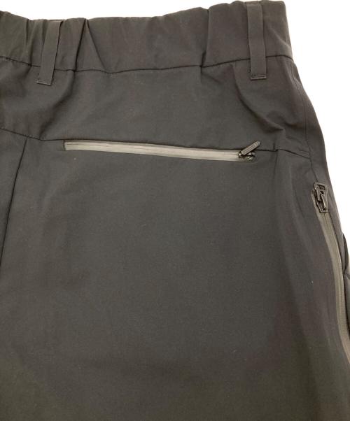 DESCENTE ALLTERRAIN（デザイント オルテライン）DESCENTE ALLTERRAIN (デザイント オルテライン) HARD SHELL VENTILATION PANTS ブラック サイズ:Lの古着・服飾アイテム