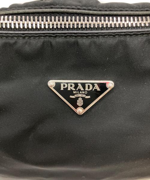 PRADA（プラダ）PRADA (プラダ) プレートロゴナイロンショルダーバッグ ブラックの古着・服飾アイテム