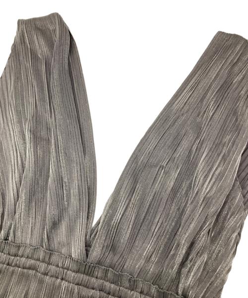 beautiful people（ビューティフルピープル）beautiful people (ビューティフルピープル) プリーツワンピース グレー サイズ:XSの古着・服飾アイテム