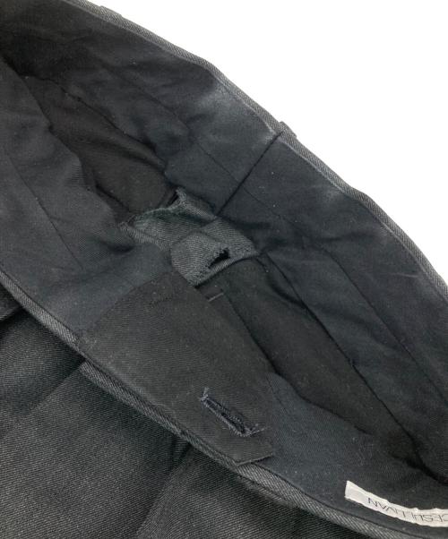 JOHN LAWRENCE SULLIVAN（ジョン ローレンス サリバン）JOHN LAWRENCE SULLIVAN (ジョン ローレンス サリバン) サイドジップ ウールギャバジン パンツ グレー サイズ:46の古着・服飾アイテム