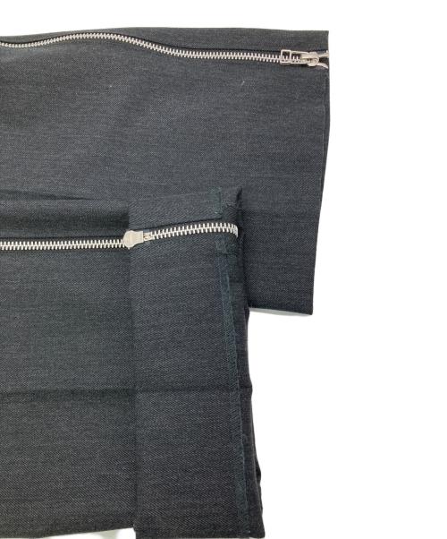 JOHN LAWRENCE SULLIVAN（ジョン ローレンス サリバン）JOHN LAWRENCE SULLIVAN (ジョン ローレンス サリバン) サイドジップ ウールギャバジン パンツ グレー サイズ:46の古着・服飾アイテム