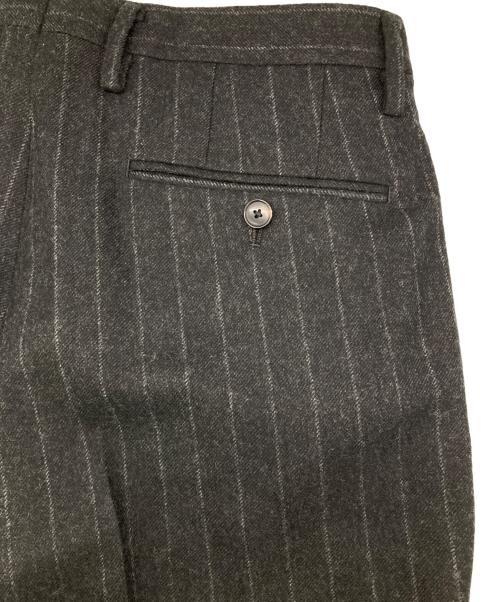 District UNITED ARROWS（ディストリクト ユナイテッドアローズ）District UNITED ARROWS (ディストリクト ユナイテッドアローズ) セットアップスーツ グレー サイズ:48の古着・服飾アイテム