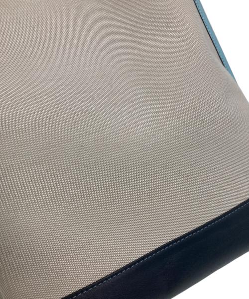 COACH（コーチ）COACH (コーチ) モリーバケット ベージュの古着・服飾アイテム