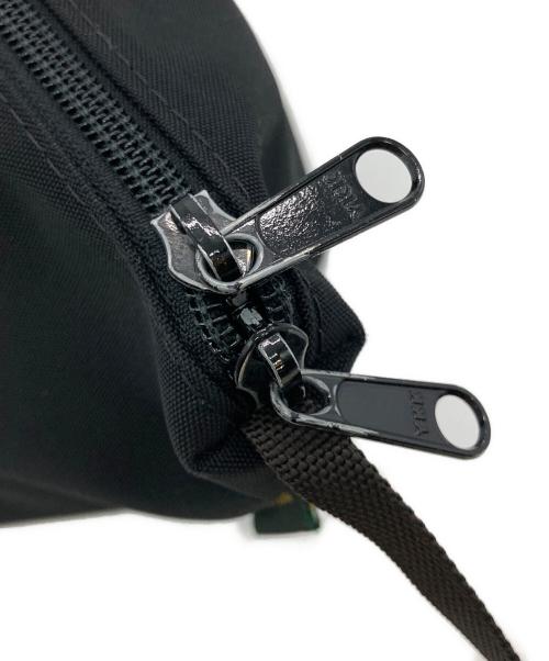 Herve Chapelier（エルベシャプリエ）Herve Chapelier (エルベシャプリエ) コーデュラナイロン舟型ショルダーS ブラックの古着・服飾アイテム