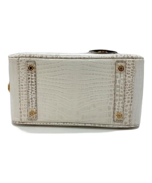 A.D.M.J.（エーディーエムジェイ）A.D.M.J. (エーディーエムジェイ) ヒマラヤクロコ型押し2WAYマイクロトートショルダーバッグ ホワイトの古着・服飾アイテム